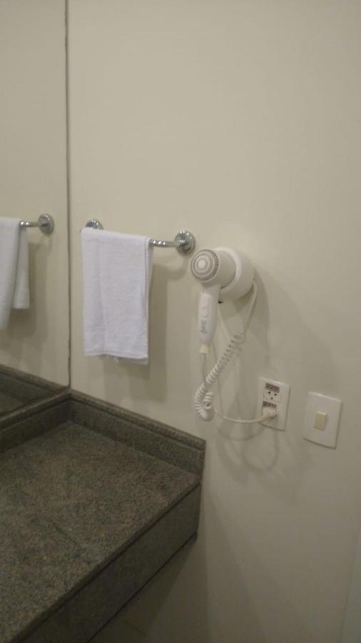 Apartamento Maravilhoso Flat Em Frente Ao Aeroporto De Congonhas H1908 *